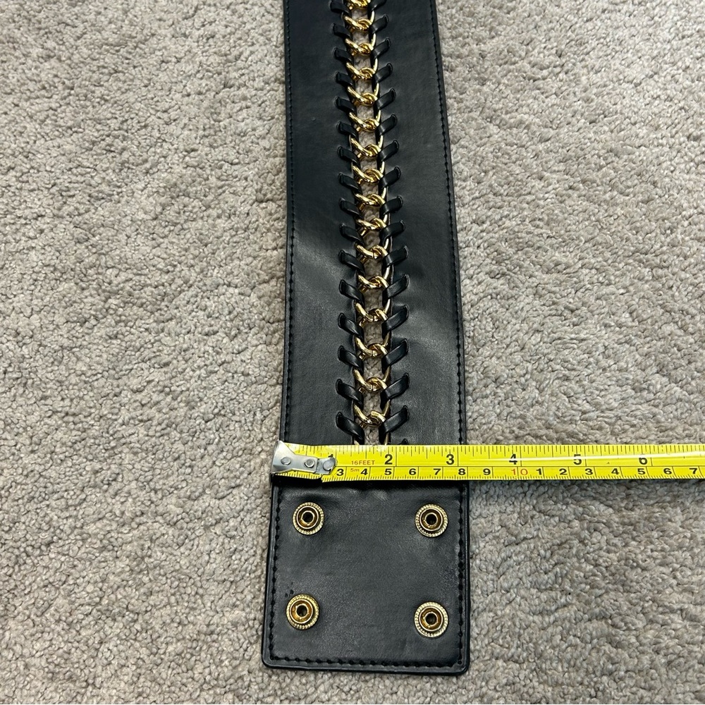 BCBGMAXAZRIA black faux leather wide waist belt gold-tone metal chain detail L - Picture 4 of 6